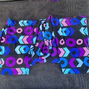 Geometric Patterned Leggings